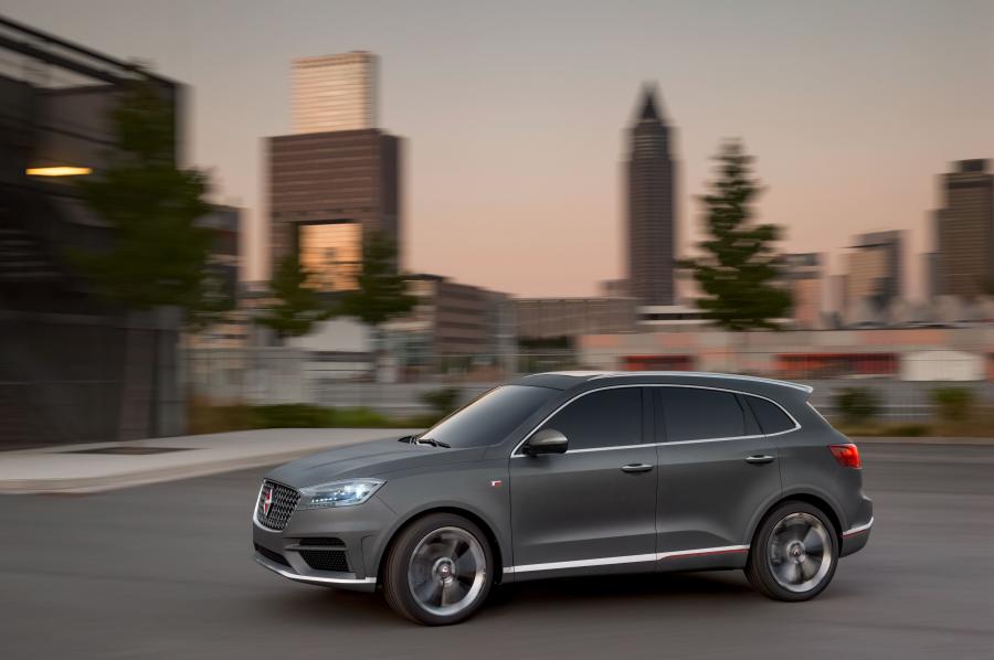  Borgward BX7 TS Concept 2015 года  (фото 1 из 13)